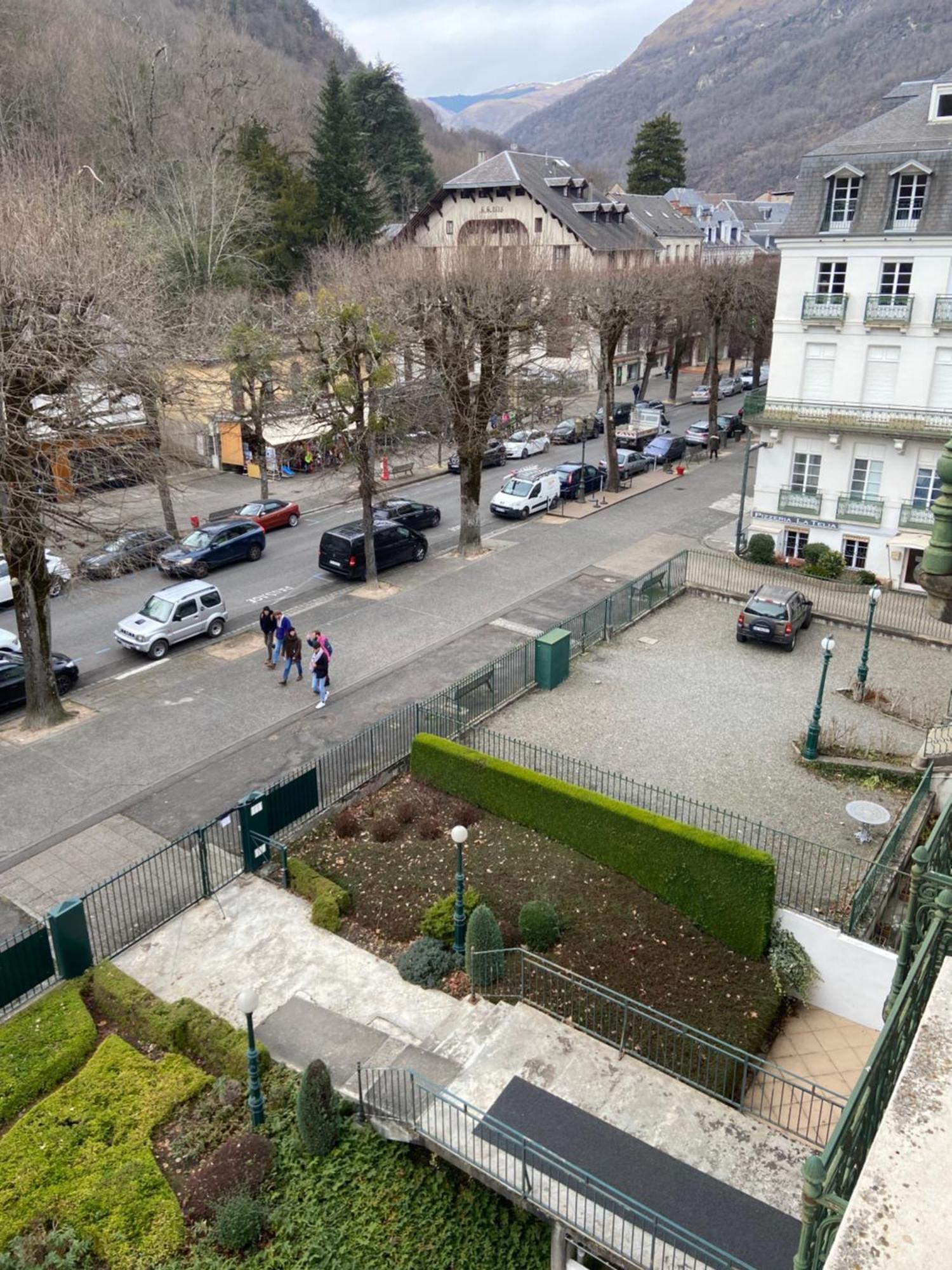 Palais D'Etigny Apartment Bagneres-de-Luchon Bagian luar foto